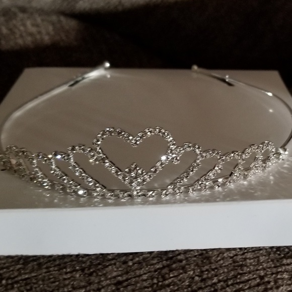 None Accessories - Tiara New in box, never used